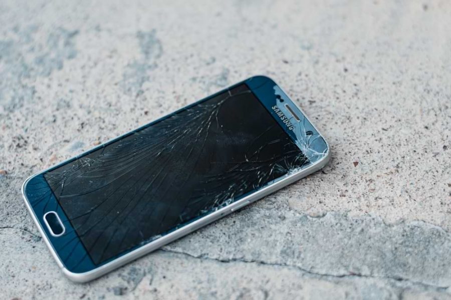 Tired of breaking your phone? Consider one of these helpful device protection plans.